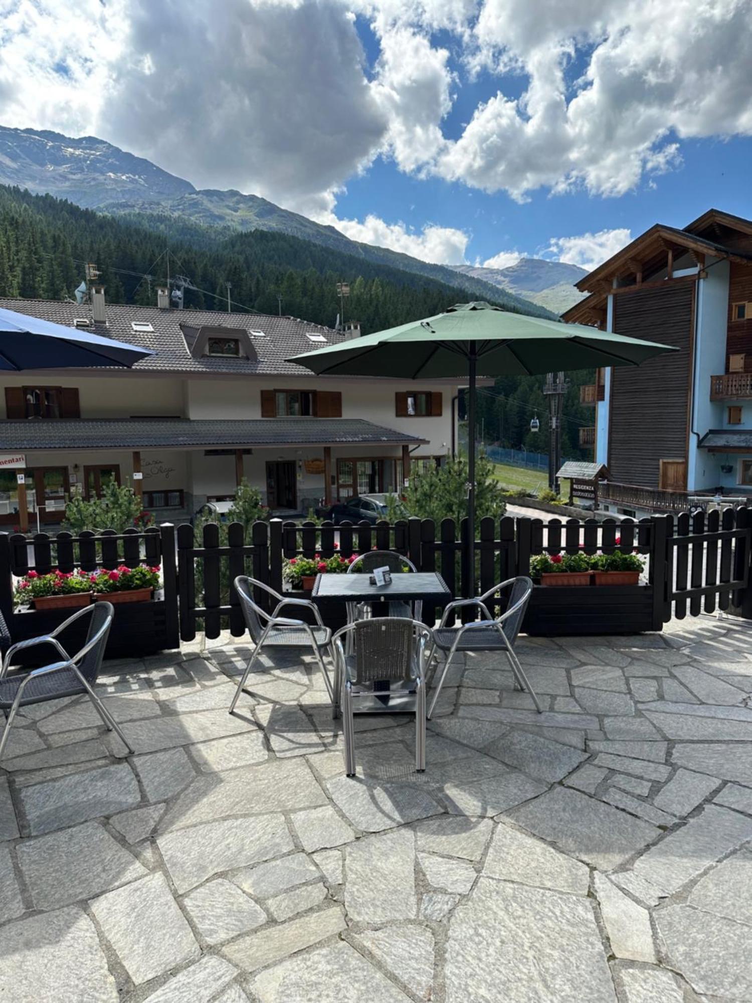 Hotel Alle Tre Baite Санта Катерина Валфурва Екстериор снимка